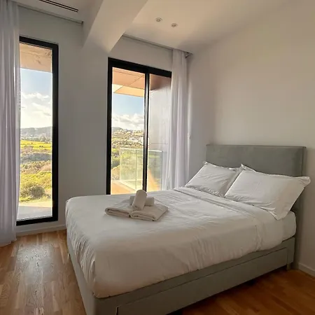 West Hill - In Agios Tychonas Appartement Limasol